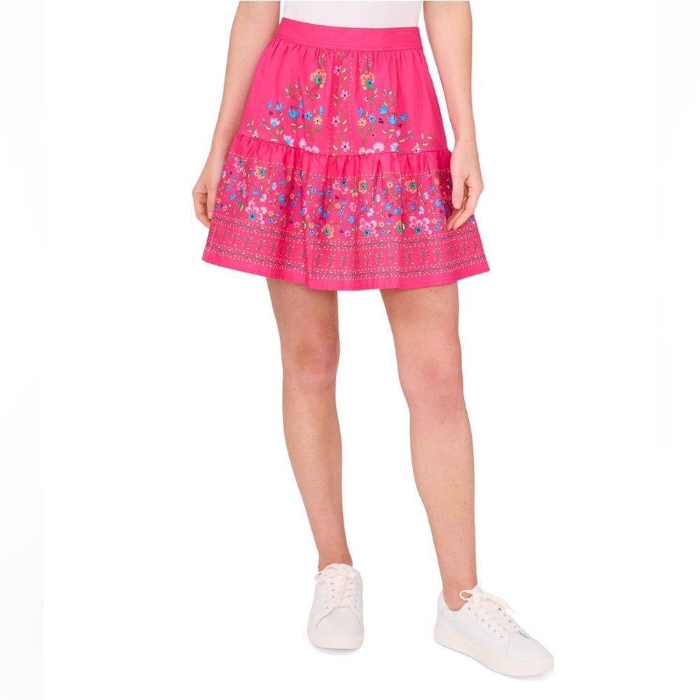 New CeCe A-line Placed Print Ruffle Skirt Women’s Size Medium in Beetroot Pink